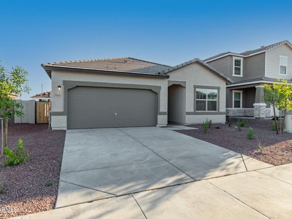 19585 W ANNIKA Drive, Litchfield Park, AZ 85340