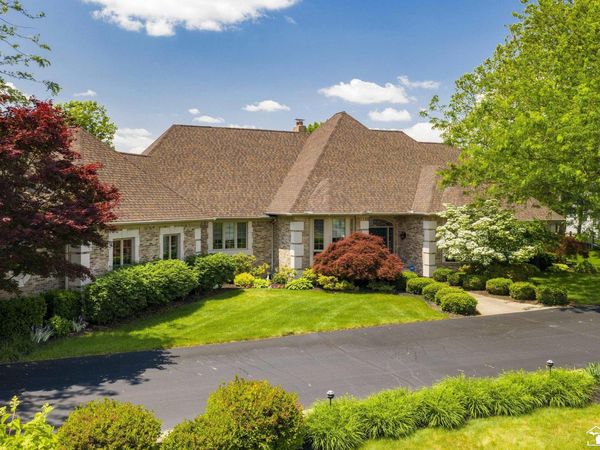1573 W Erie Road, Temperance, MI 48182