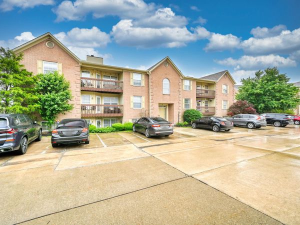 18 Highland Meadows Circle, Unit 6, Highland Heights, KY 41076