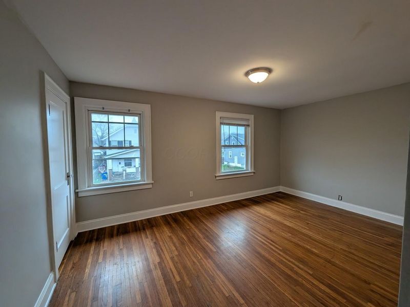 288 E Morrill Avenue , Columbus, OH 43207 Photo 9