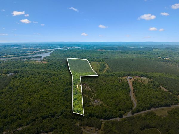 338 County Road 41, Calhoun, TN 37309