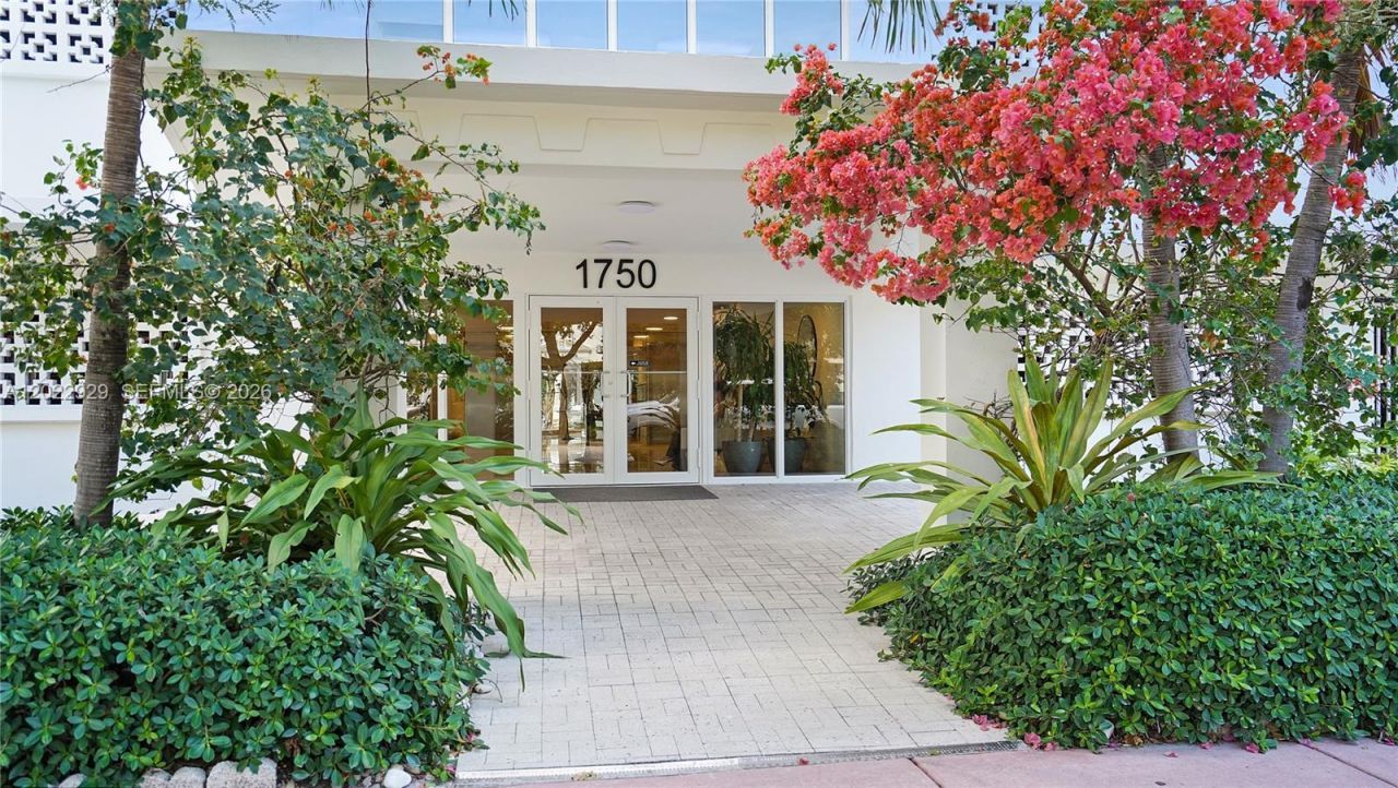 1750 James Ave, Unit 9J, Miami Beach, FL 33139 Photo