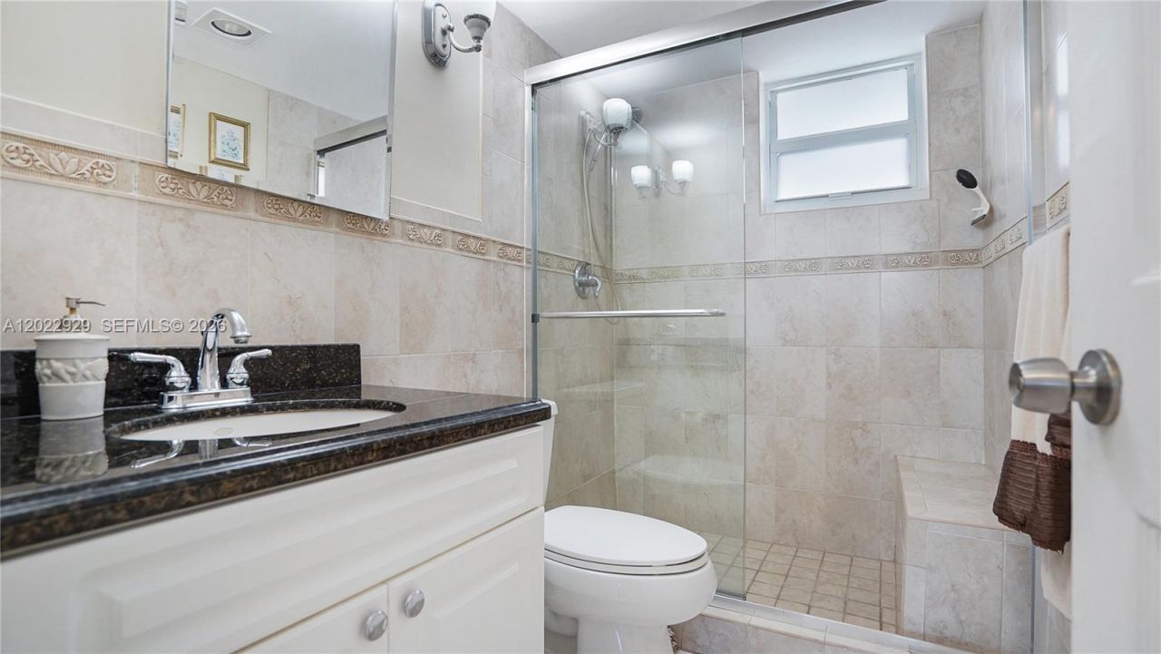 1750 James Ave, Unit 9J, Miami Beach, FL 33139 Photo