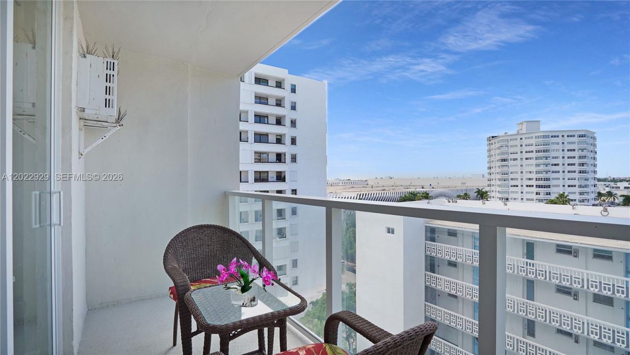 1750 James Ave, Unit 9J, Miami Beach, FL 33139 Photo