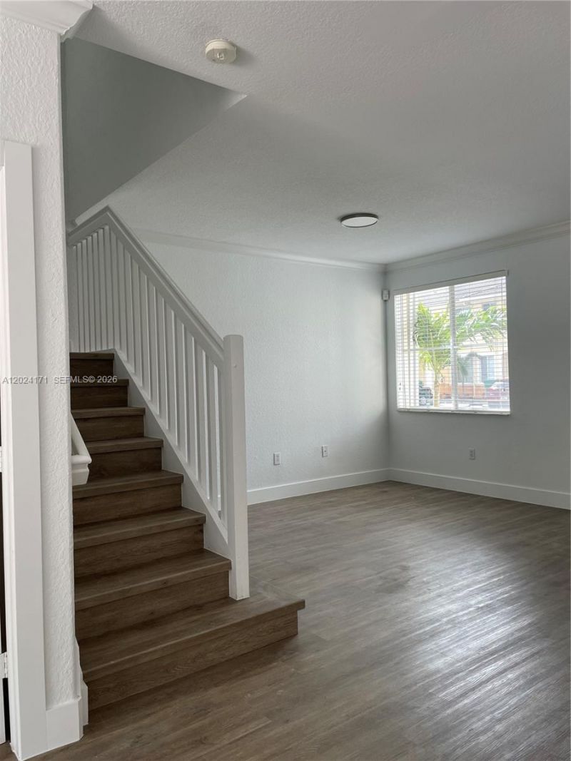 6960 NW 177th St , Unit N103, Hialeah, FL 33015 Photo