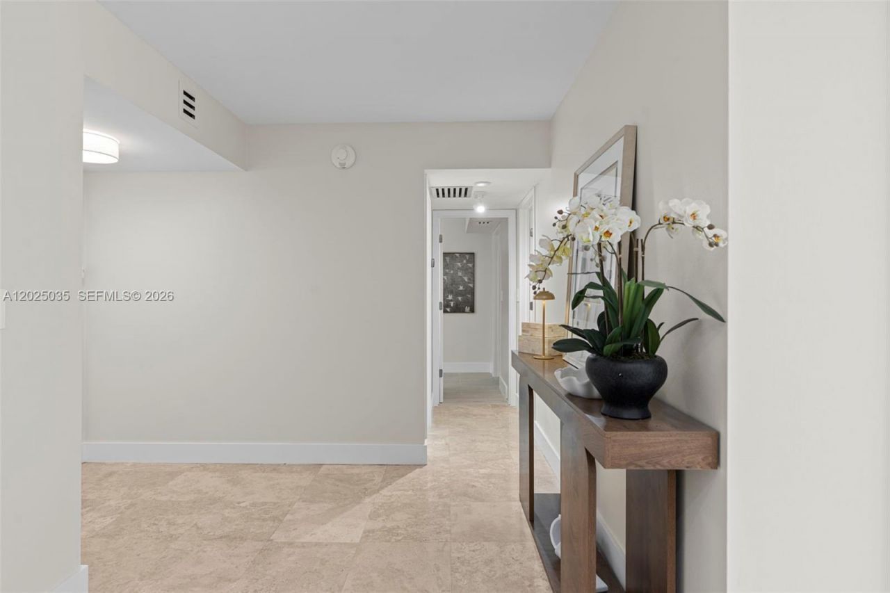 155 Ocean Lane Dr, Unit 205, Key Biscayne, FL 33149 Photo