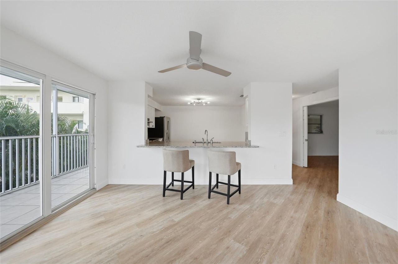 1477 Park Beach Circle, Unit 13, Punta Gorda, FL 33950 Photo