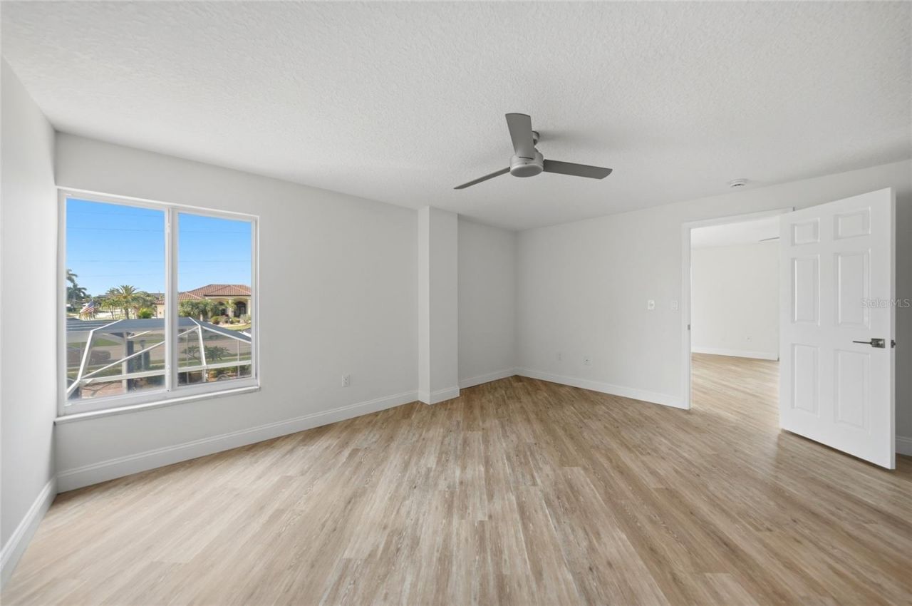 1477 Park Beach Circle, Unit 13, Punta Gorda, FL 33950 Photo