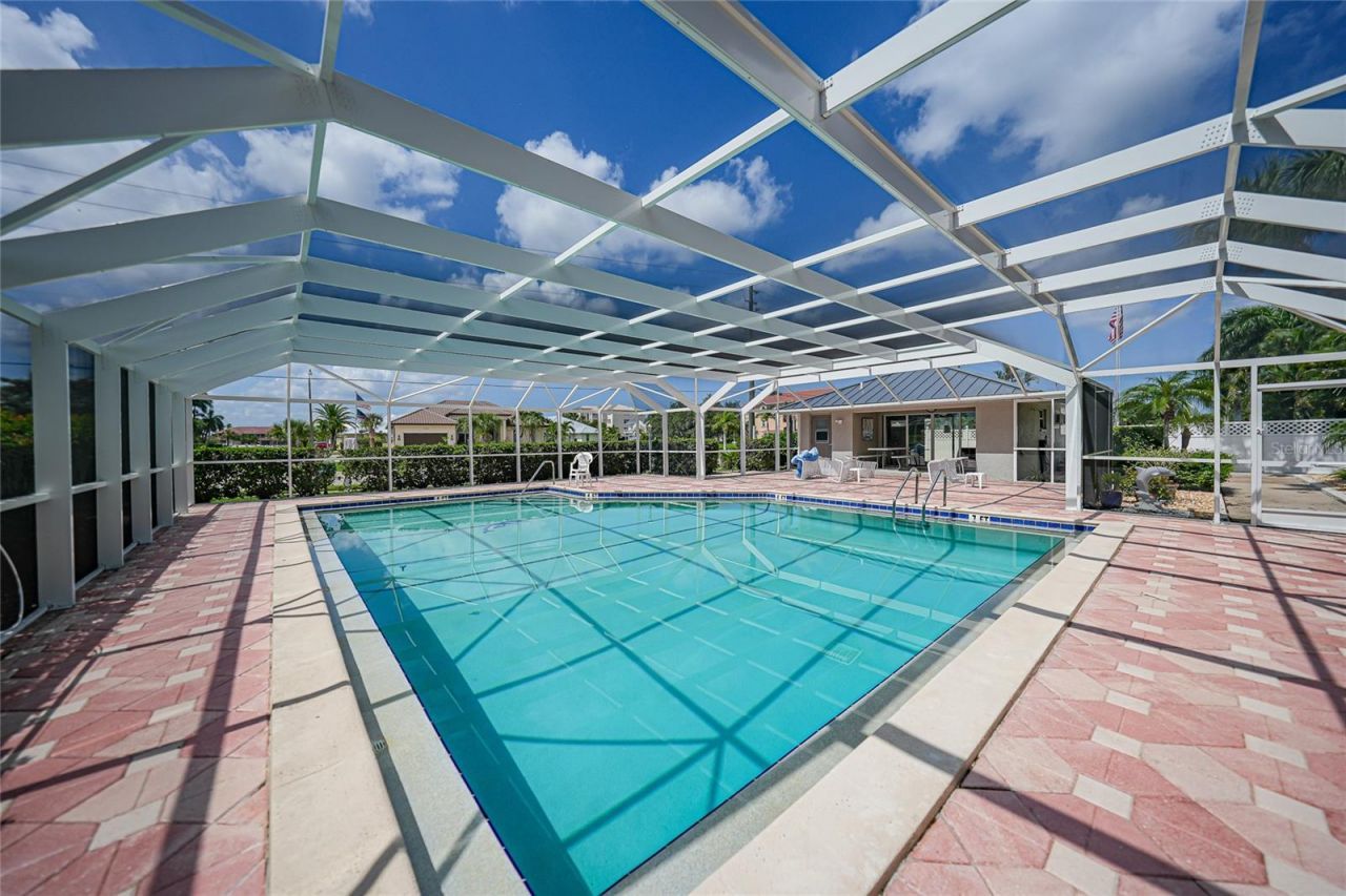 1477 Park Beach Circle, Unit 13, Punta Gorda, FL 33950 Photo