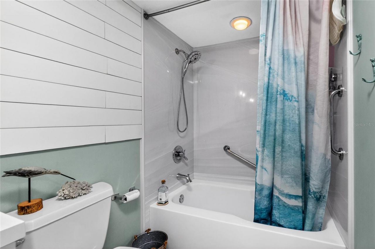 25188 Marion Avenue, Unit F207, Punta Gorda, FL 33950 Photo