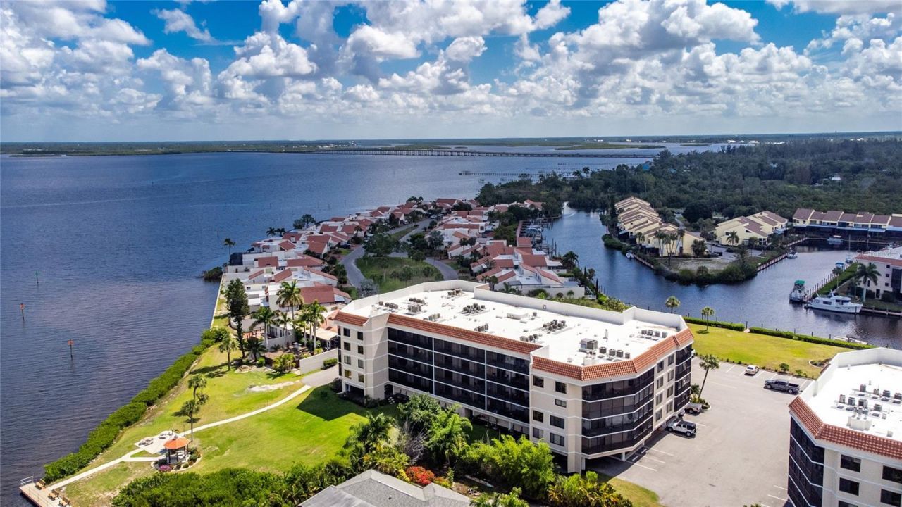 25188 Marion Avenue, Unit F207, Punta Gorda, FL 33950 Photo