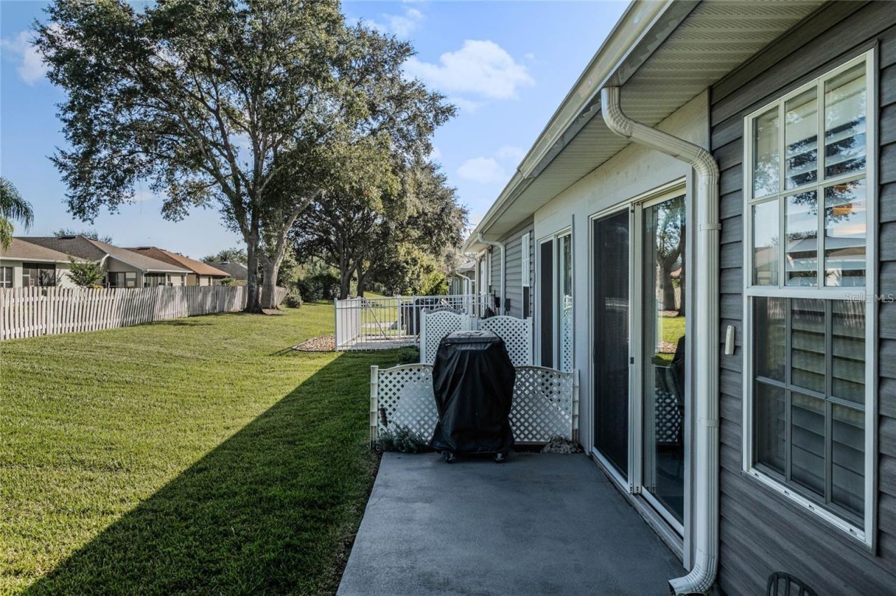 26724 Cash Court , Leesburg, FL 34748 Photo