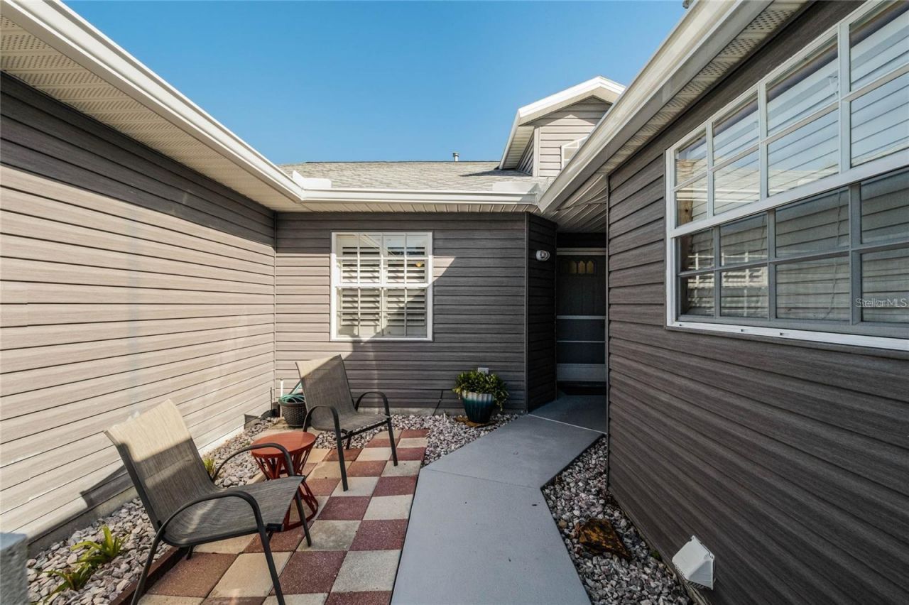 26724 Cash Court , Leesburg, FL 34748 Photo