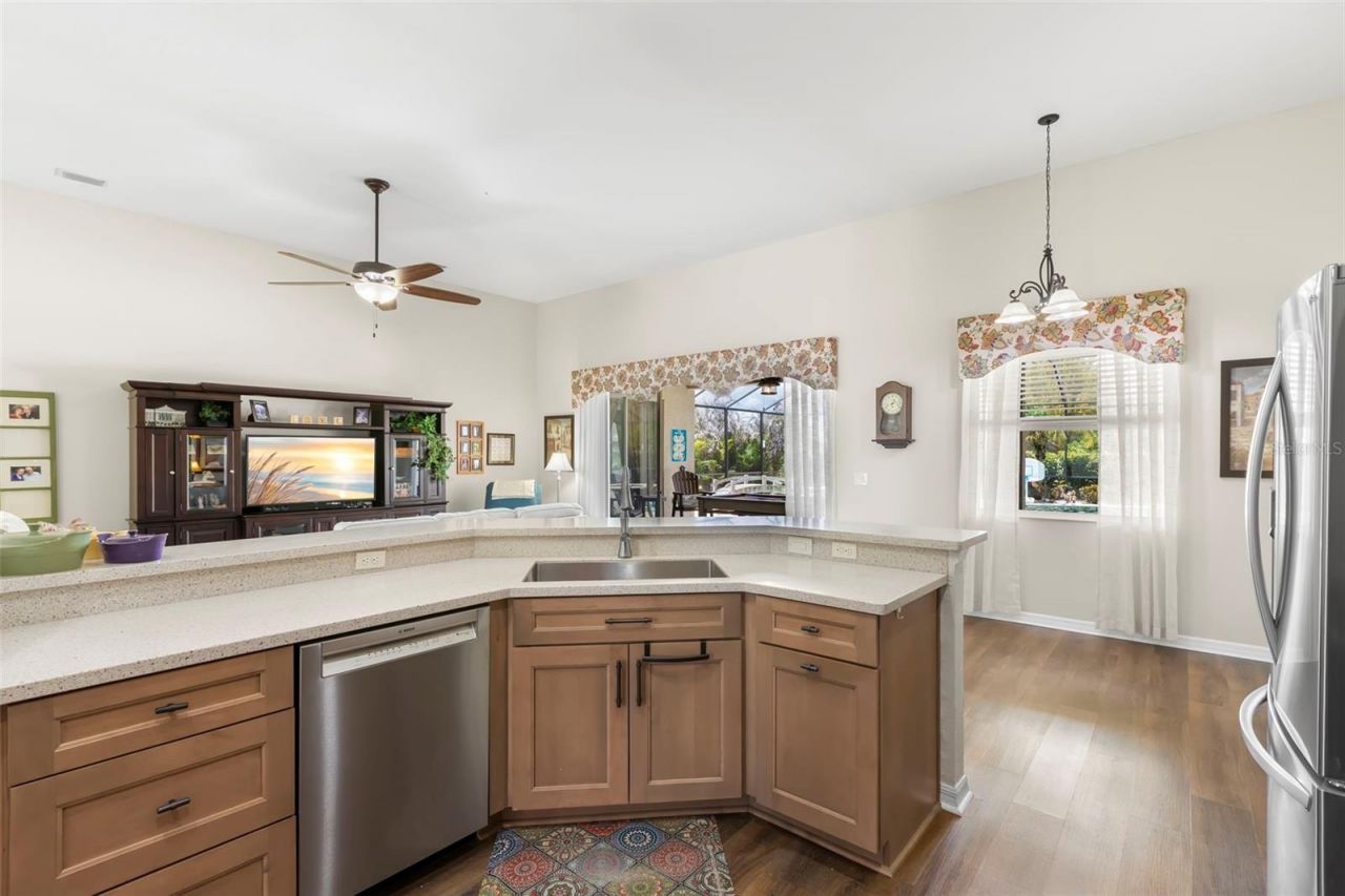 14807 Grady Sweat Lane, Wimauma, FL 33598 Photo
