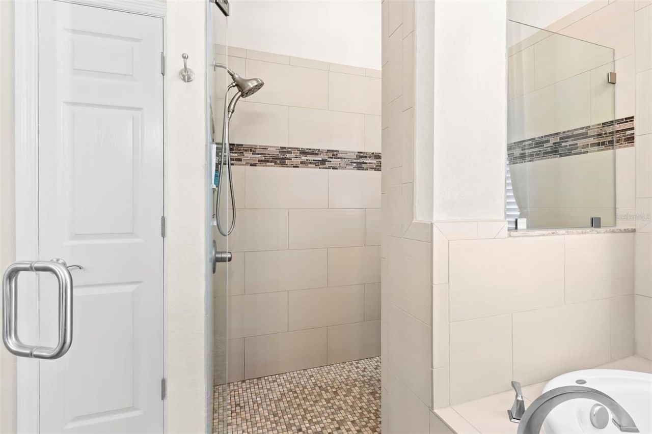 14807 Grady Sweat Lane, Wimauma, FL 33598 Photo