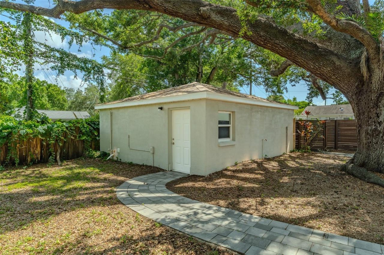 721 38th Avenue N, Saint Petersburg, FL 33704 Photo