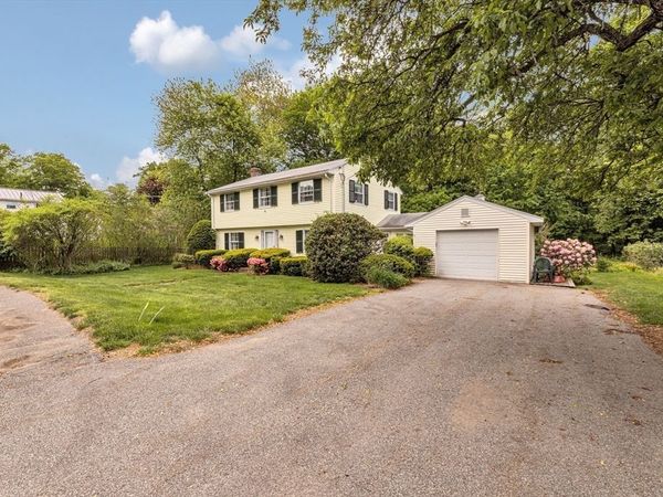 4 Old Wood Road, Framingham, MA 01701