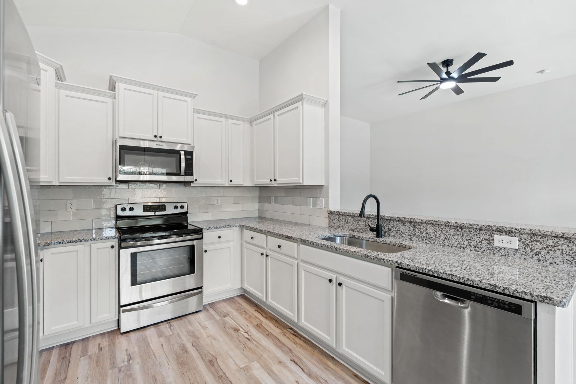 808 Wylie Ct.  Photo 14
