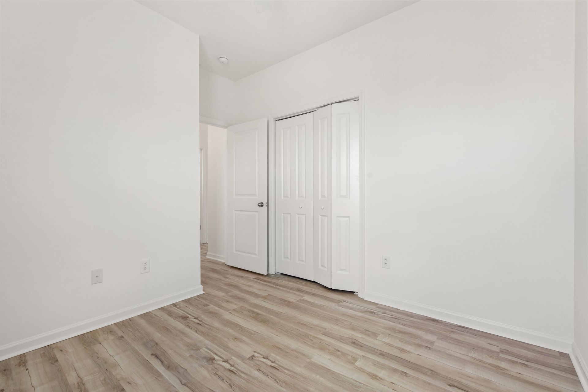 808 Wylie Ct.  Photo 23