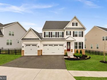 19426 COTHECHNEY PLACE, LEESBURG, VA 20175