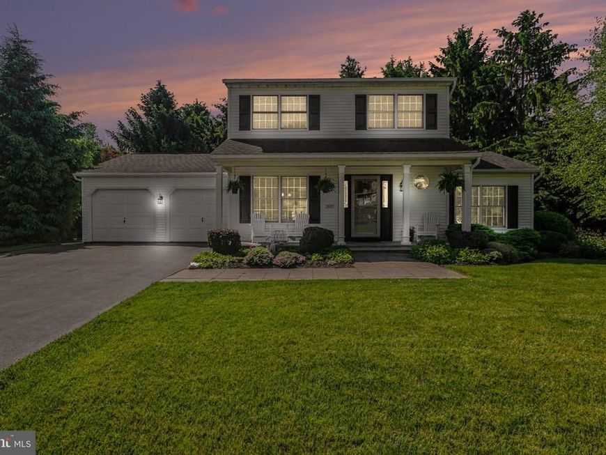 2427 Clover, Mechanicsburg, PA 17055 Main Photo