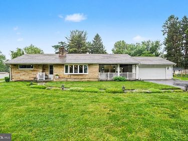 1029 LAUREL DRIVE, MIDDLETOWN, PA 17057