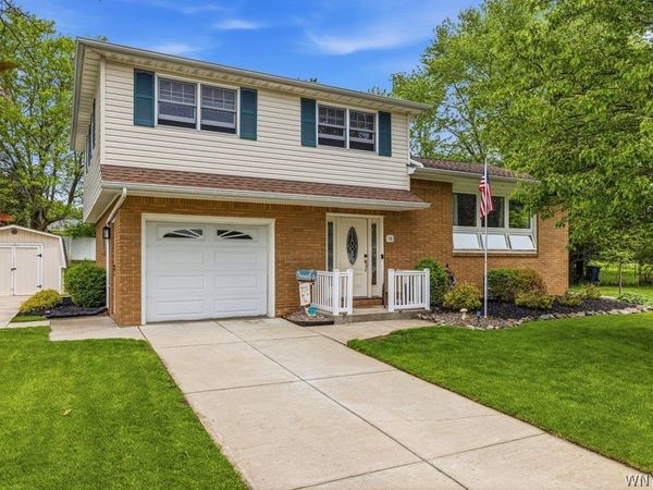 16 Preble Court, West Seneca, NY 14224