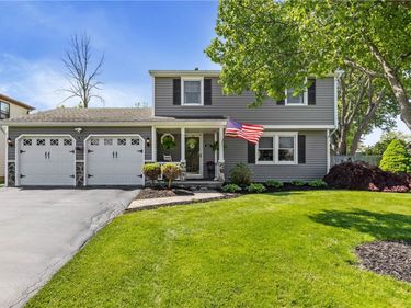 203 Woodsong Lane, Rochester, NY 14612