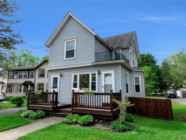 5657 Broadway Street , Lancaster, NY 14086