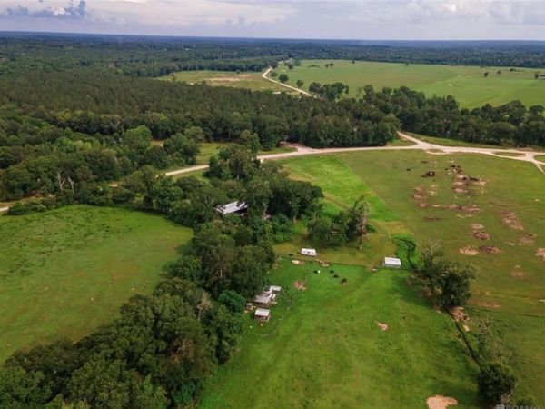 68569 LA 1058 Highway , Kentwood, LA 70444