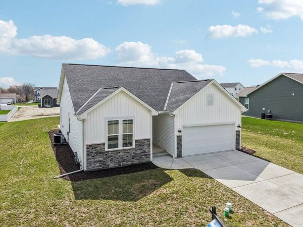 4329 19th St, Kenosha, WI 53144