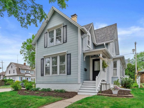 1801 Park Ave, Racine, WI 53403