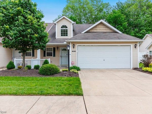 7451 Willow Woods Drive , Unit 35B, North Olmsted, OH 44070