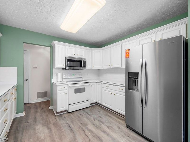 7451 Willow Woods Drive, Unit 35B, North Olmsted, OH 44070 Photo 15