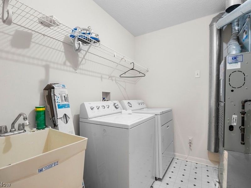 7451 Willow Woods Drive, Unit 35B, North Olmsted, OH 44070 Photo 23
