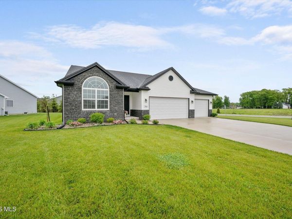 7810 Honeycrisp Court , Holland, OH 43528