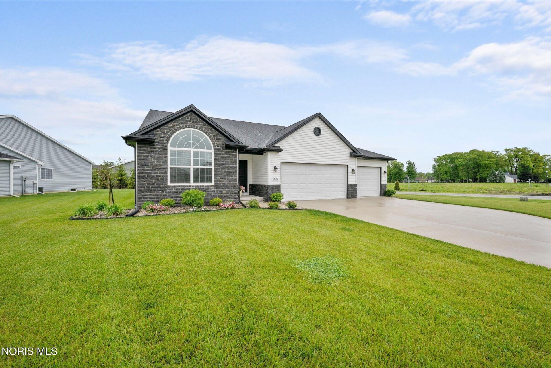 7810 Honeycrisp Court, Holland, OH 43528 Main Photo