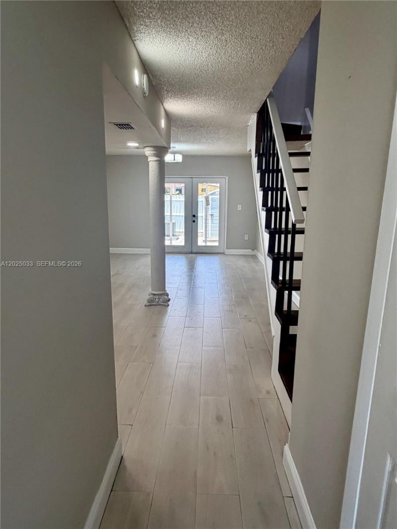 1705 W 57th St , Unit 506, Hialeah, FL 33012 Photo