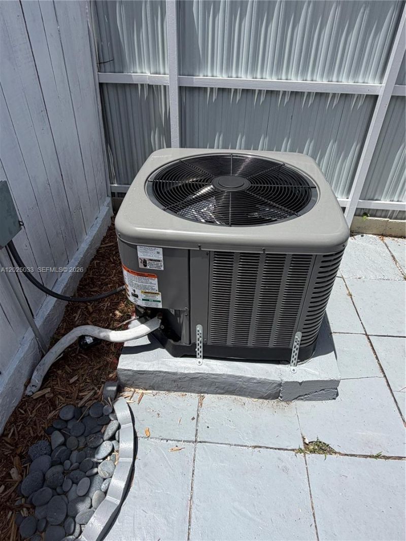 1705 W 57th St , Unit 506, Hialeah, FL 33012 Photo