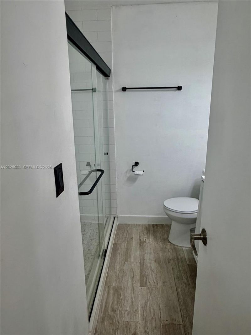 1705 W 57th St , Unit 506, Hialeah, FL 33012 Photo