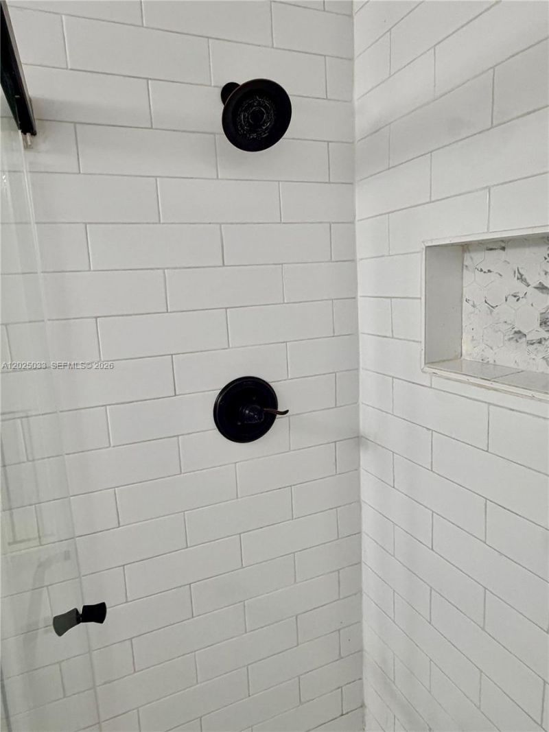1705 W 57th St , Unit 506, Hialeah, FL 33012 Photo