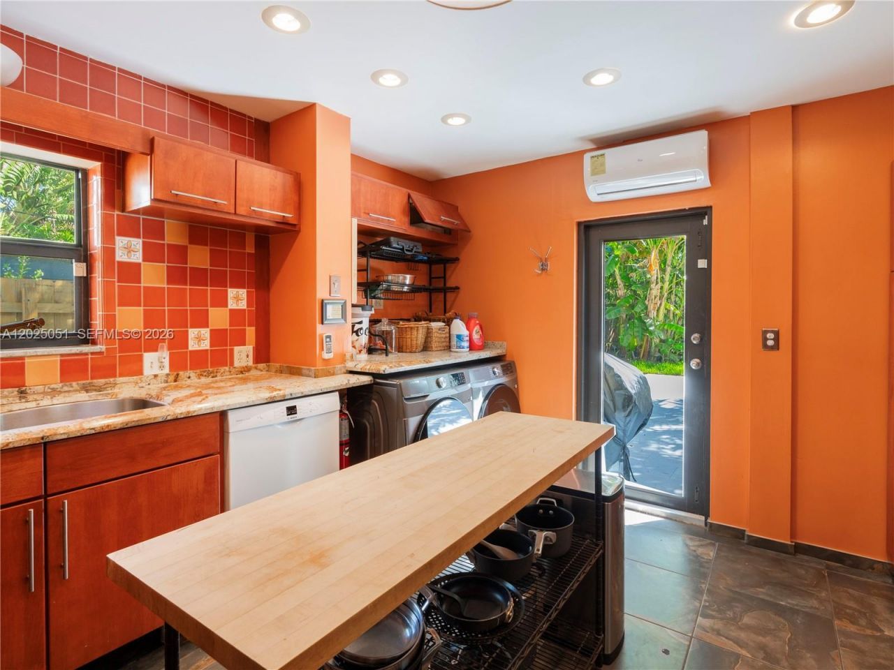 1212 NE 17th Ter , Fort Lauderdale, FL 33304 Photo