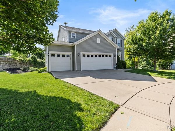 1181 Regents Court , O'Fallon, MO 63368