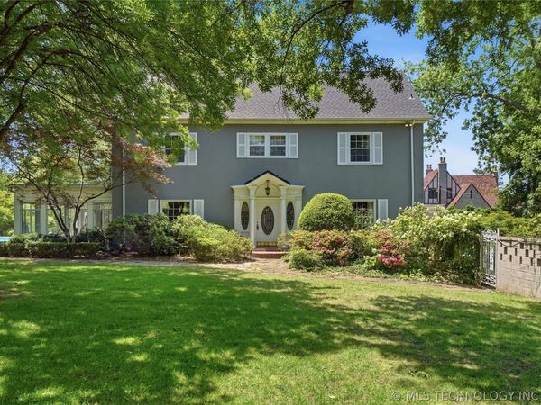 2452 S Peoria Avenue , Tulsa, OK 74114
