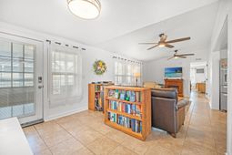 482 Meadowlark Dr.  photo 4