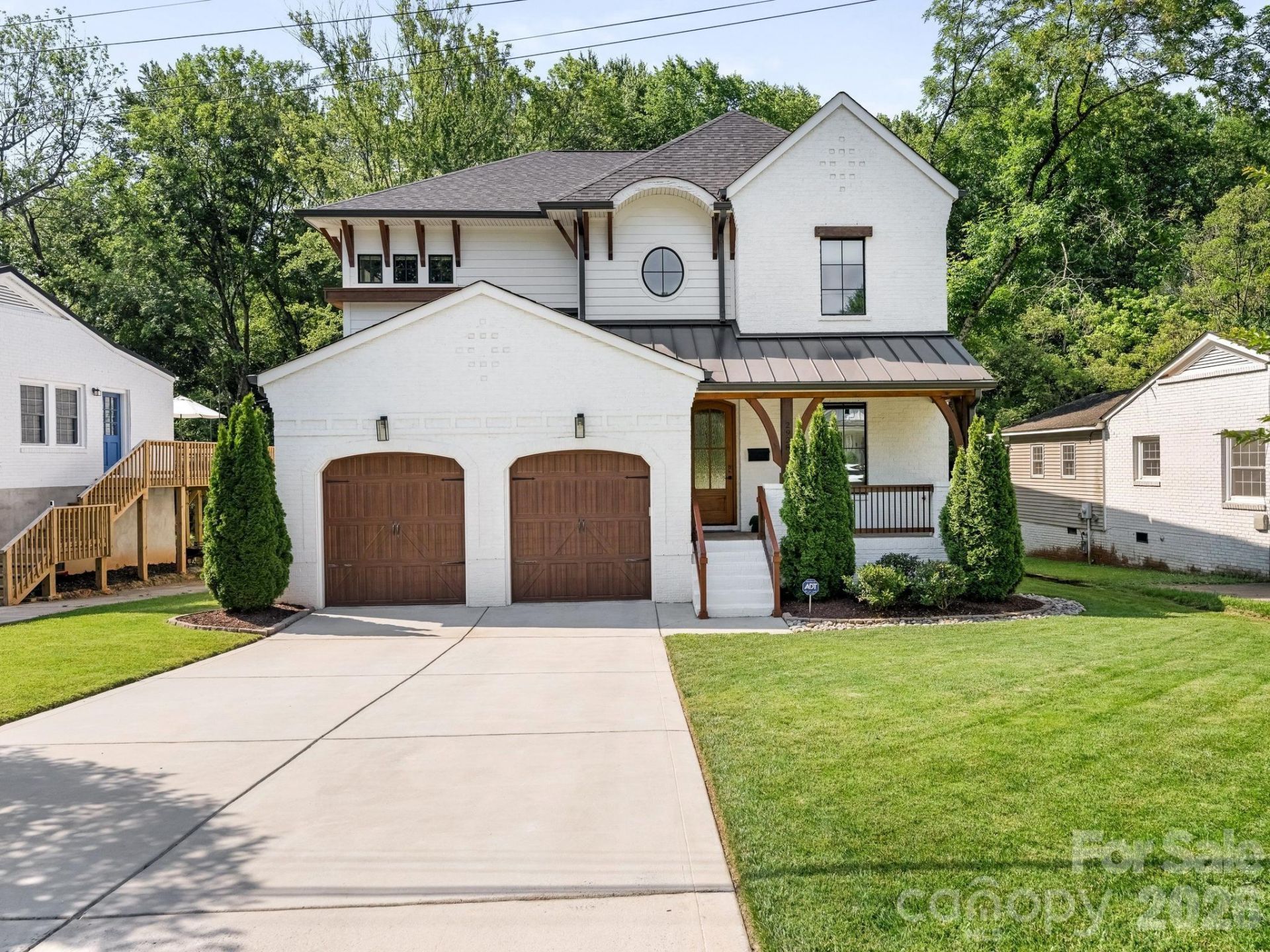 2928 Hanson Drive , Charlotte, NC 28207 Main Photo