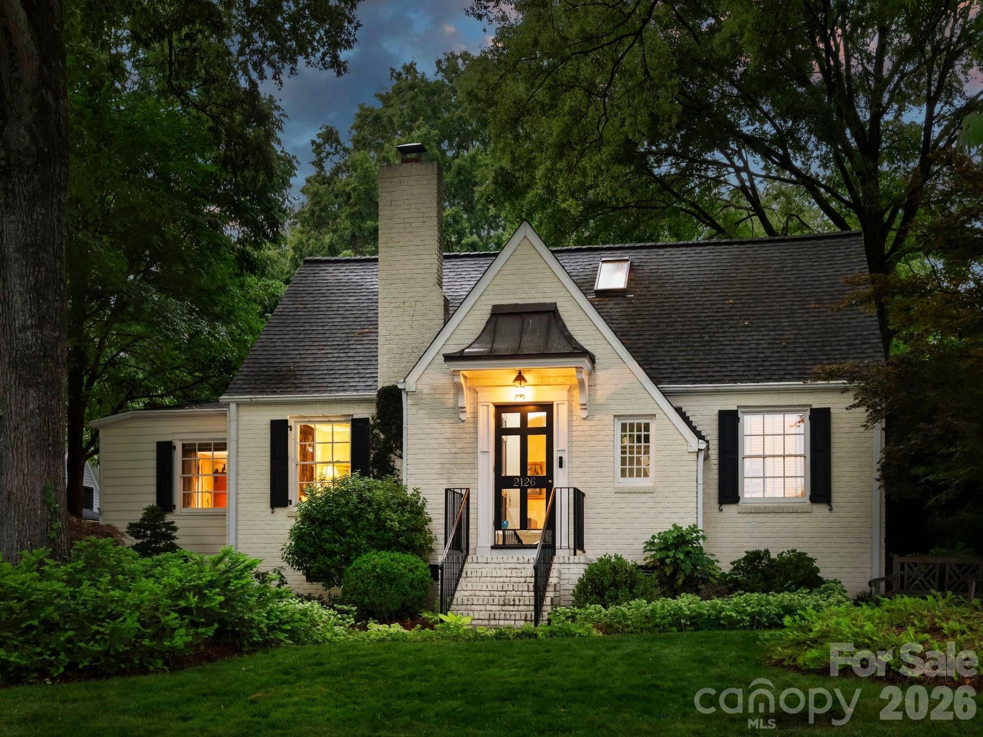 2126 Cumberland Avenue, Charlotte, NC 28203 Main Photo