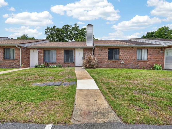 1571 HANCOCK LANE , DAYTONA BEACH, FL 32117