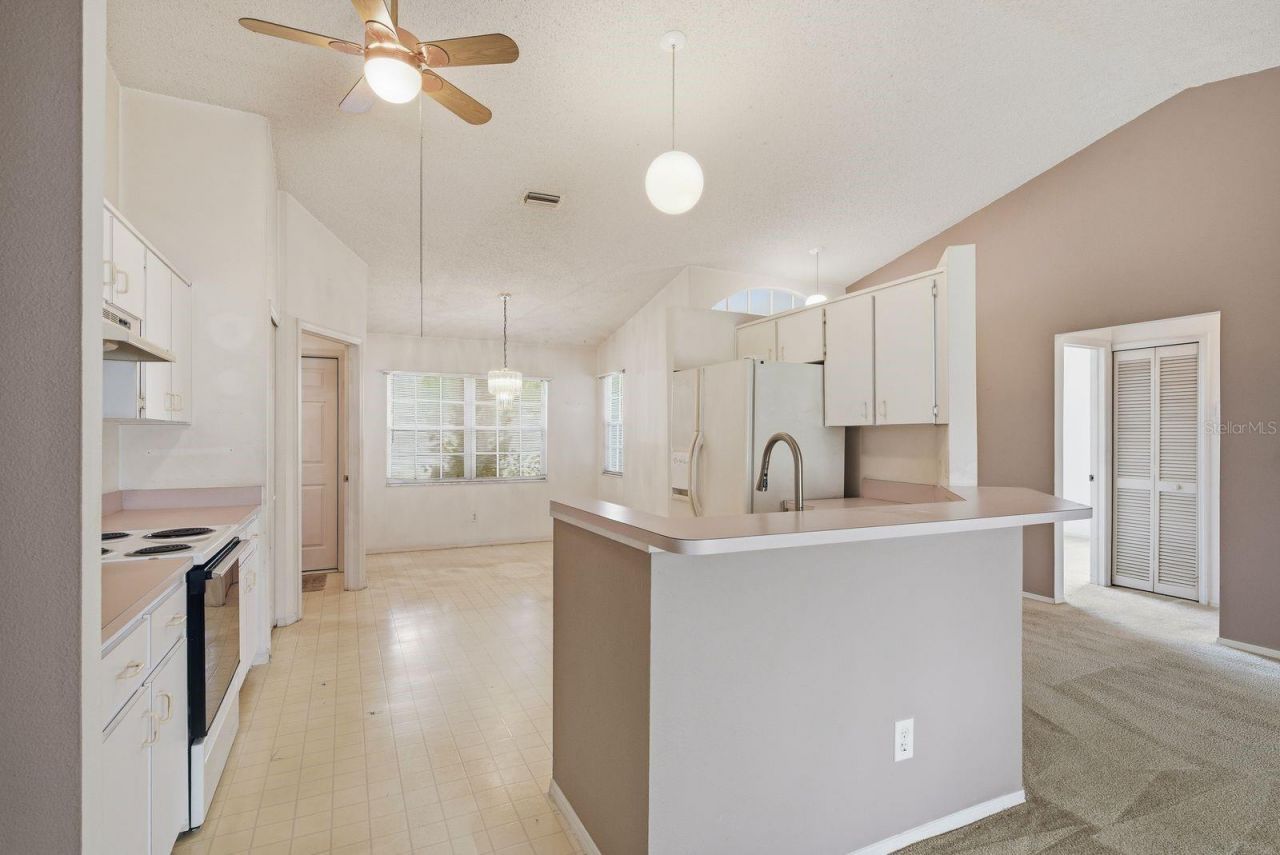 9207 Spring Hill Drive , Spring Hill, FL 34608 Photo