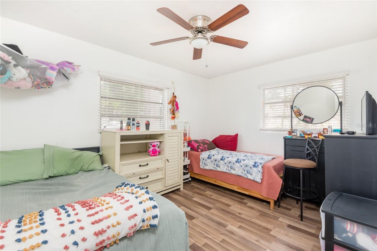 503 Hedge Row Road, Brandon, FL 33510 Photo